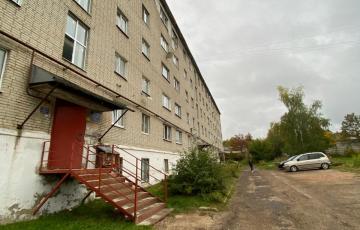 Прордается комната в общежитии ул 50 лет Октября 